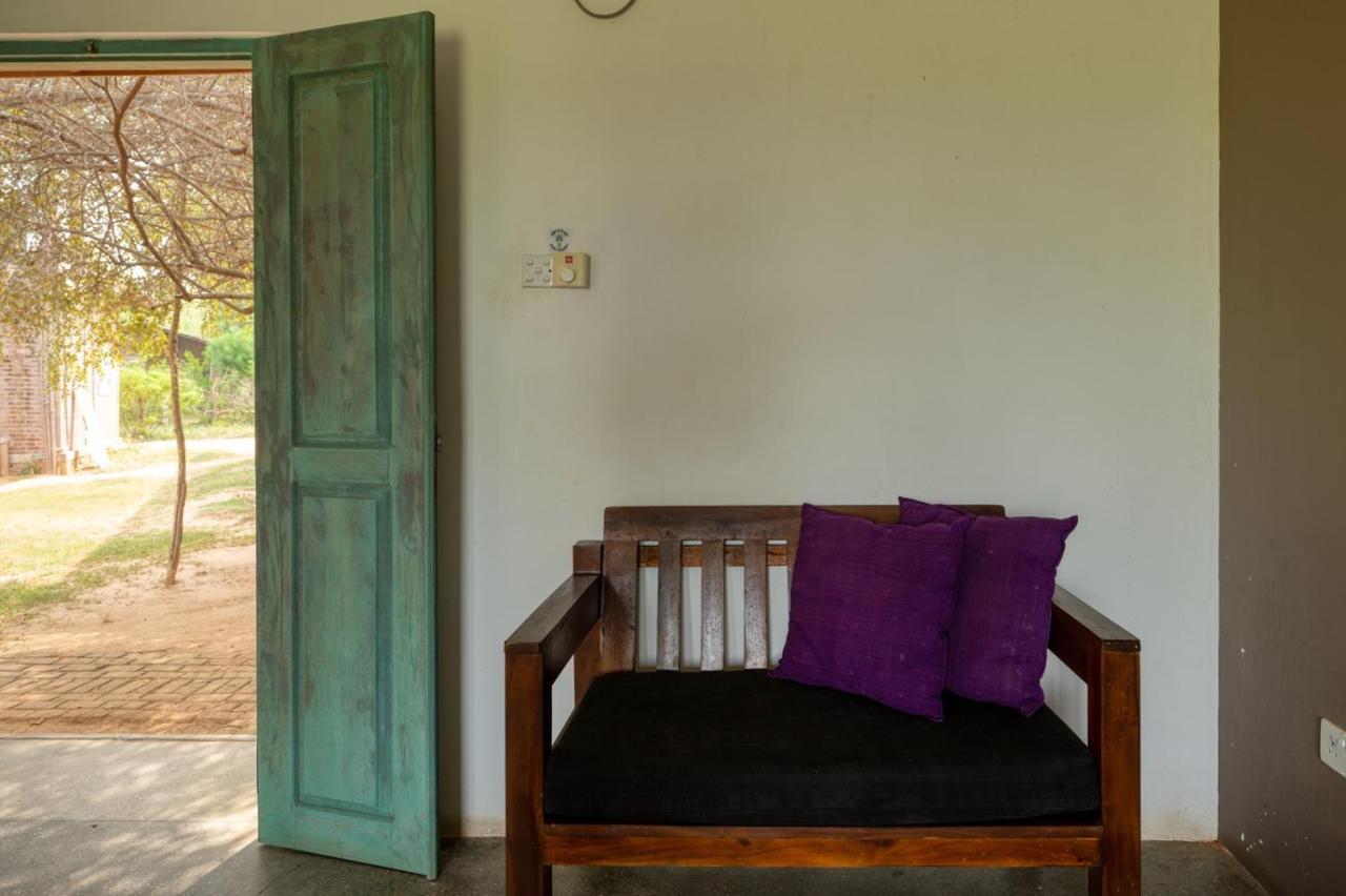 ティッサマハーラーマ Hide Yala Bed & Breakfast エクステリア 写真